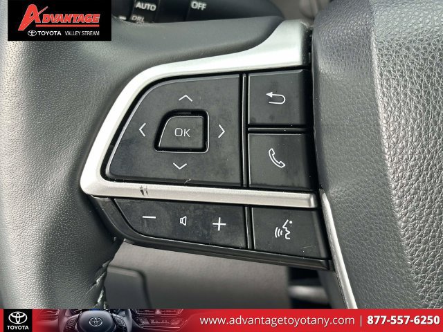 Used 2024 Toyota Highlander XSE AWD/4WD image 27