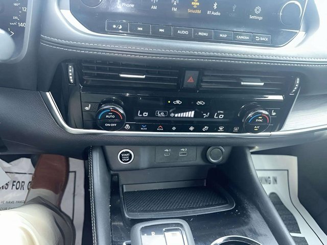 Used 2021 Nissan Rogue SL w/ Premium Package image 6