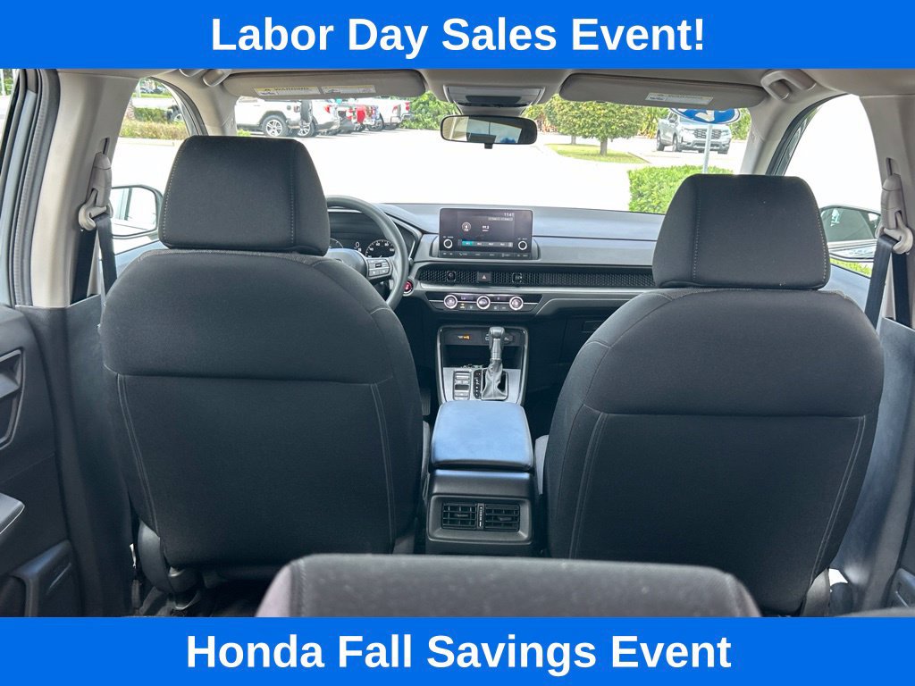 Used 2024 Honda CR-V LX image 11
