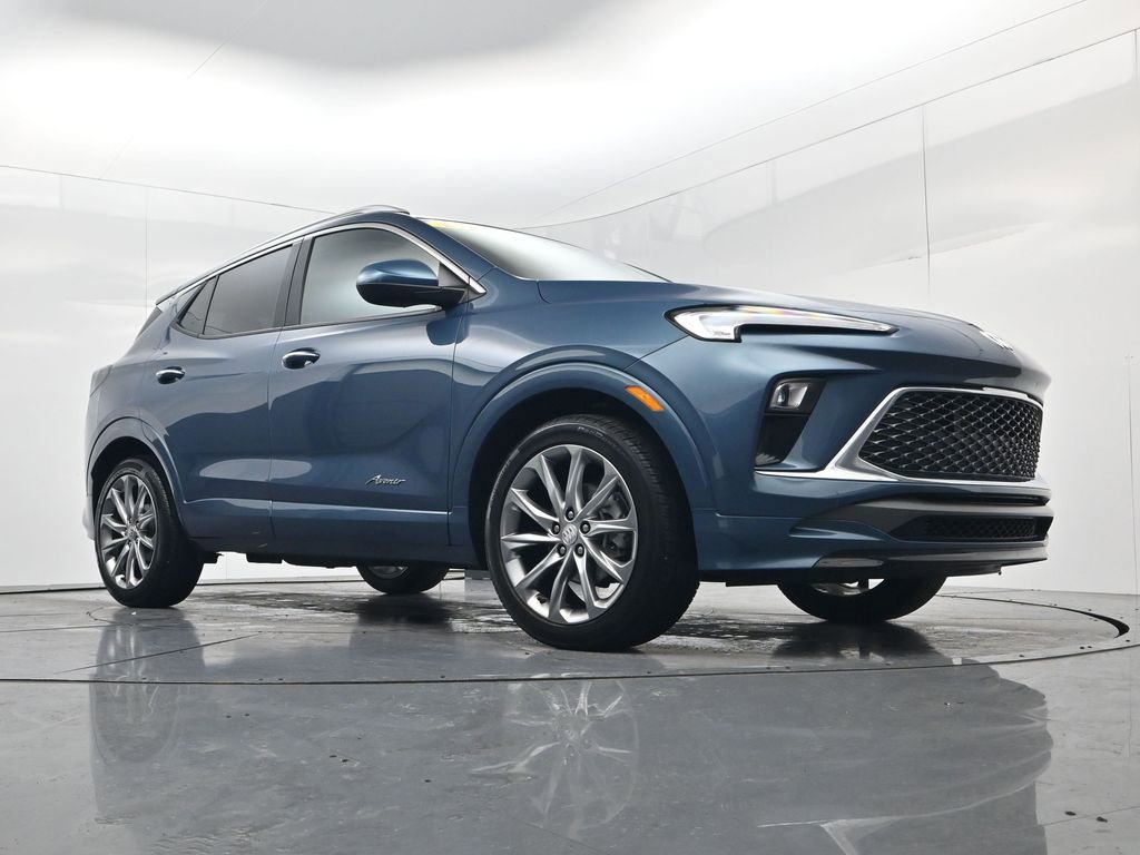 Used 2024 Buick Encore GX Avenir w/ Avenir Convenience Package FWD image 51