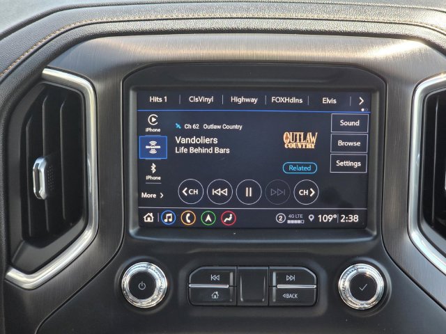Used 2021 GMC Sierra 1500 AT4 w/ AT4 Value Package AWD/4WD image 14