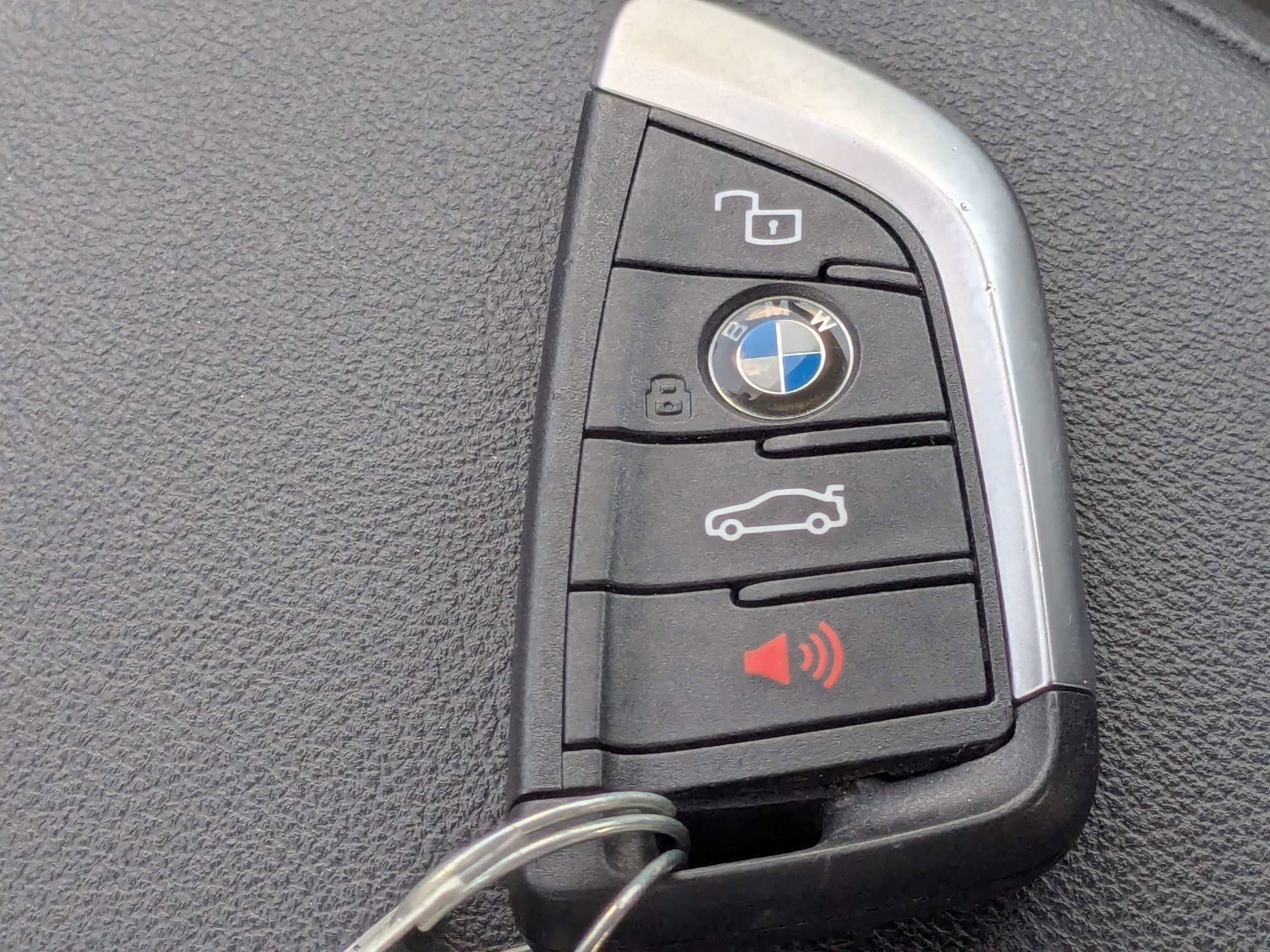 Used 2025 BMW 330i Sedan RWD image 35