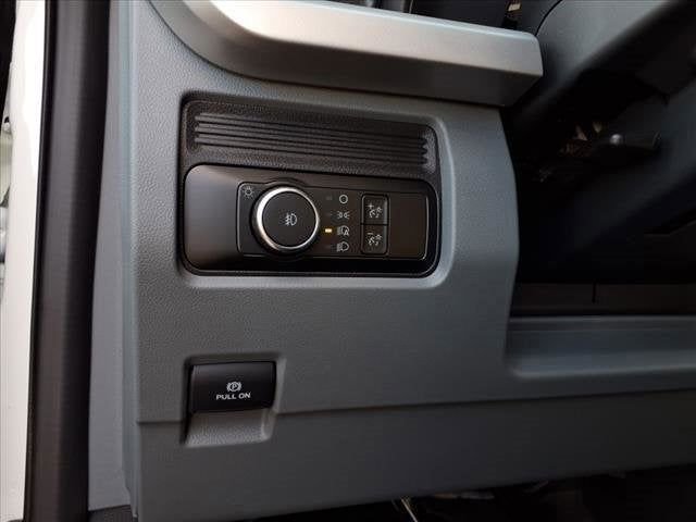 New 2024 Ford F550 4x4 SuperCab Super Duty image 12