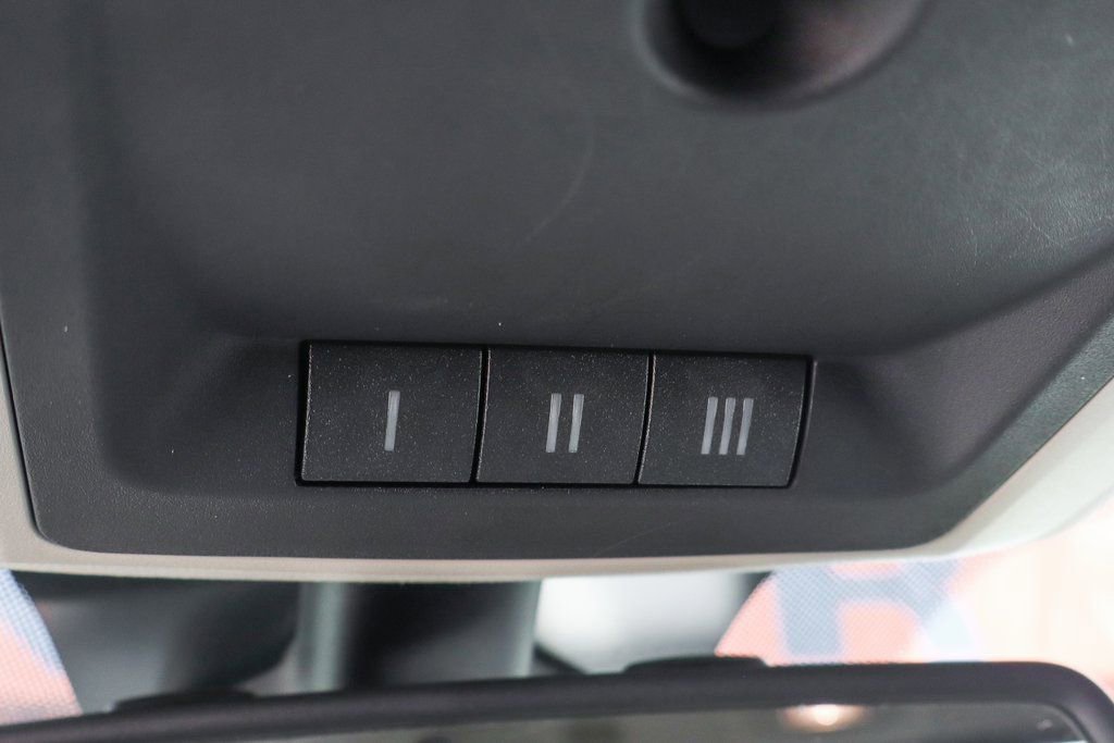 Used 2013 RAM 1500 Laramie w/ Convenience Group AWD/4WD image 26