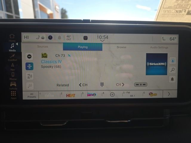 New 2026 Jeep Wrangler Rubicon w/ Technology Group image 18