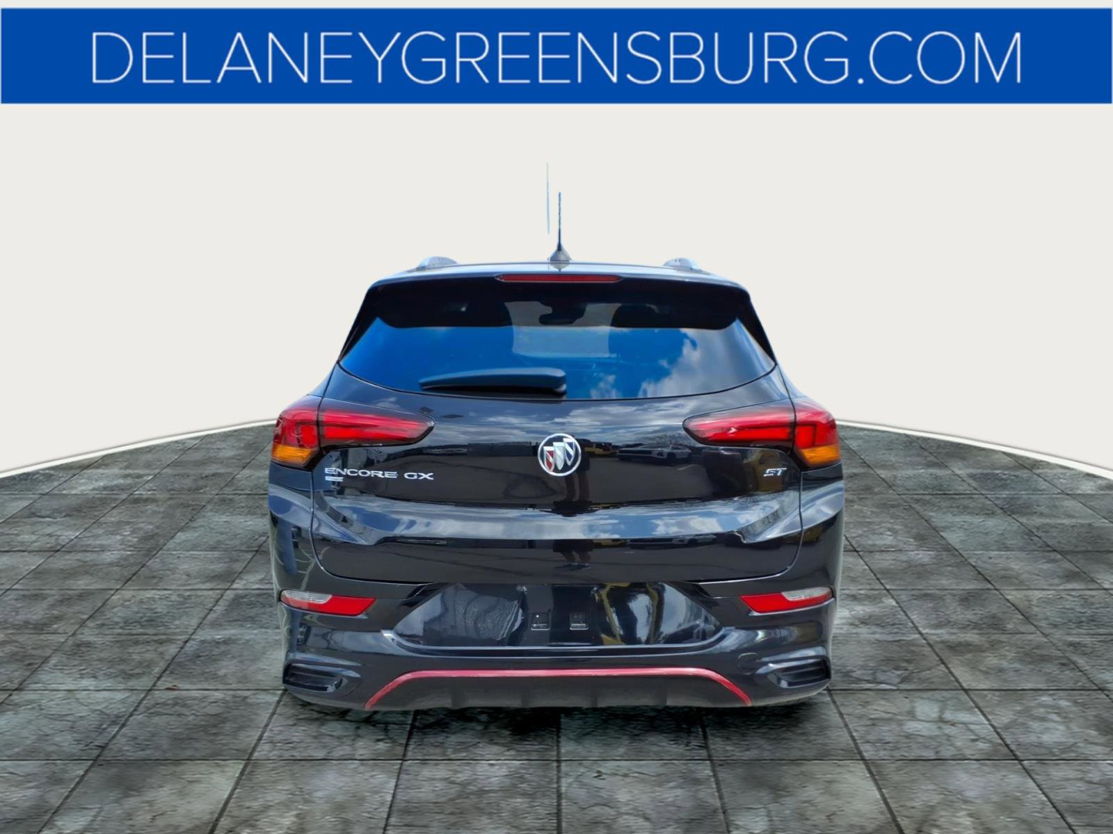 Used 2021 Buick Encore GX Select w/ Sport Touring Package AWD/4WD image 4