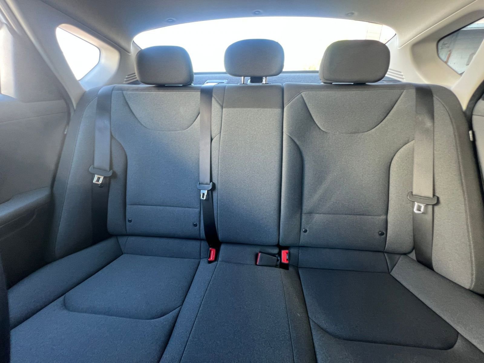 Used 2025 Kia K4 FWD image 38
