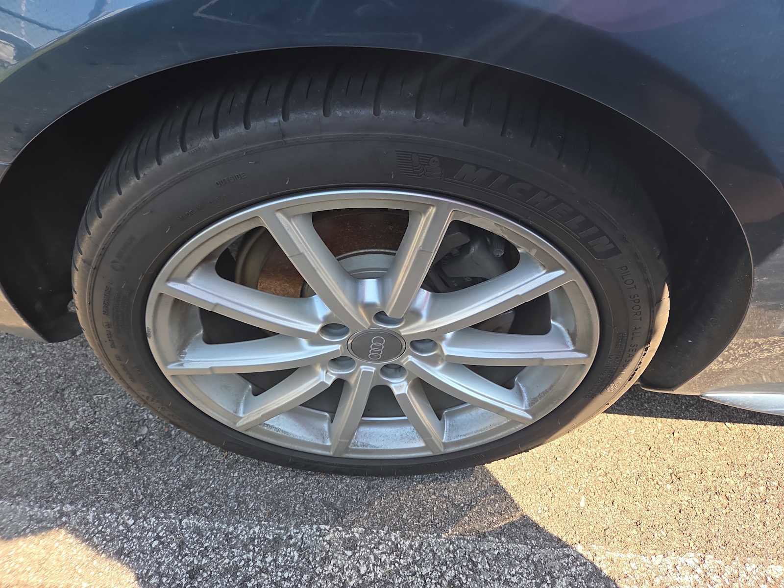 Used 2015 Audi A4 2.0T Premium Plus w/ Technology Package image 3