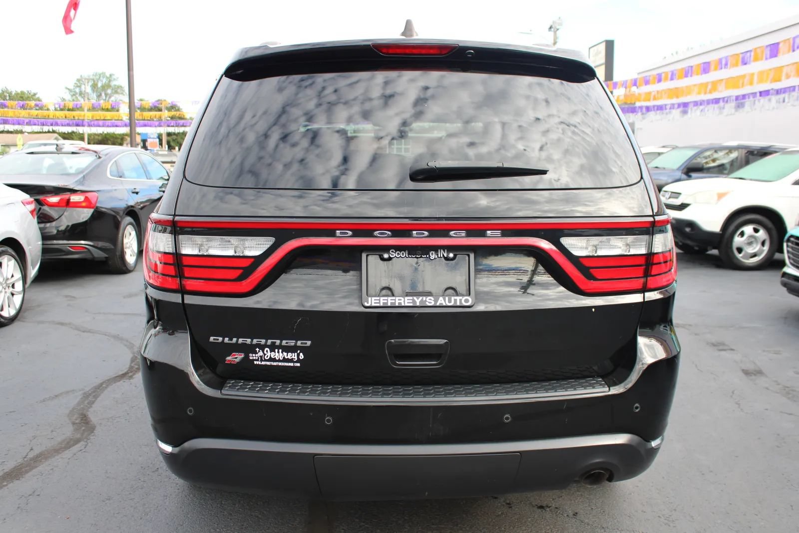 Used 2018 Dodge Durango SXT w/ Quick Order Package 2BB AWD/4WD image 3