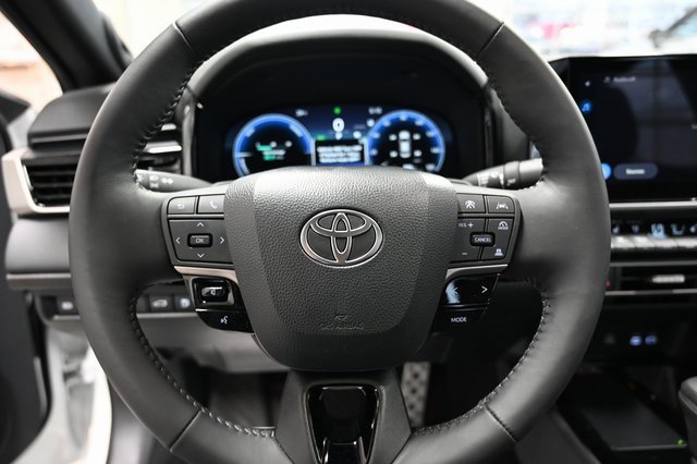Certified 2025 Toyota Camry XSE w/ Premium Package image 22