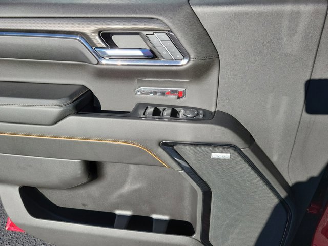 Used 2024 GMC Sierra 1500 AT4 w/ Technology Package image 28