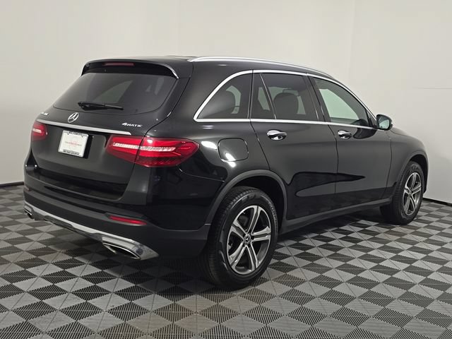 Used 2019 Mercedes-Benz GLC 300 4MATIC image 7