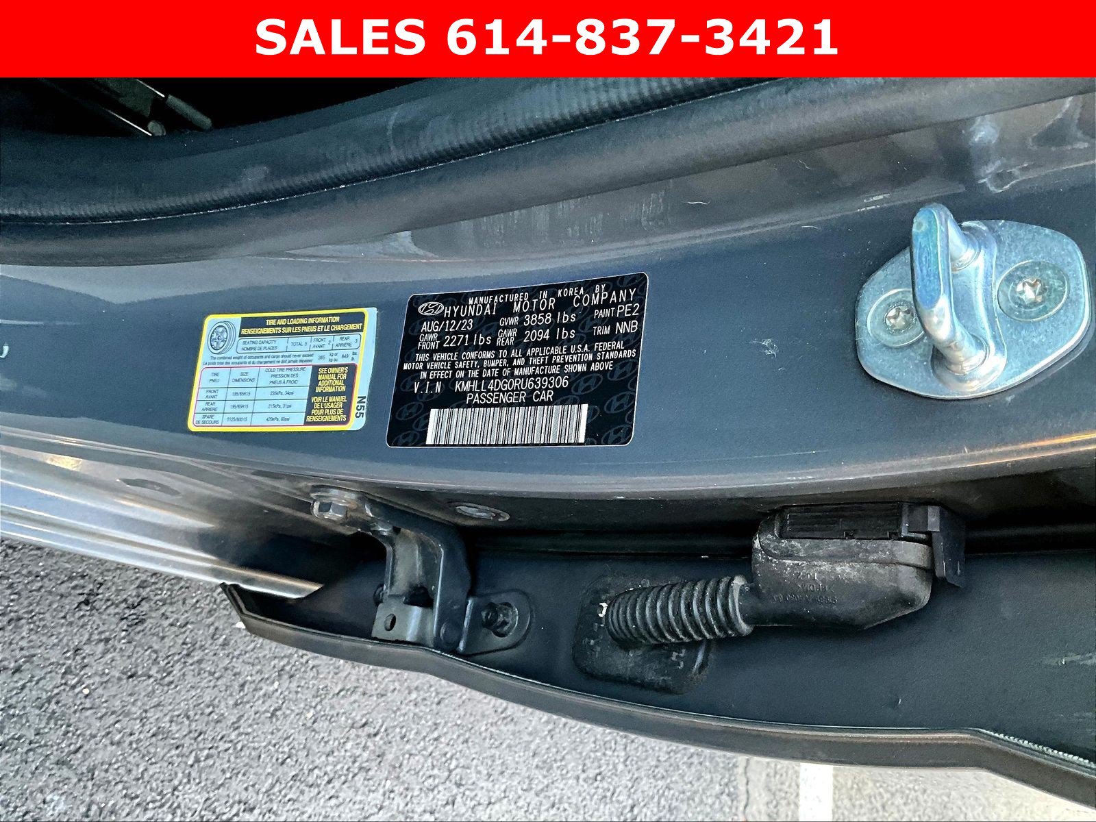 Used 2024 Hyundai Elantra SE FWD image 19