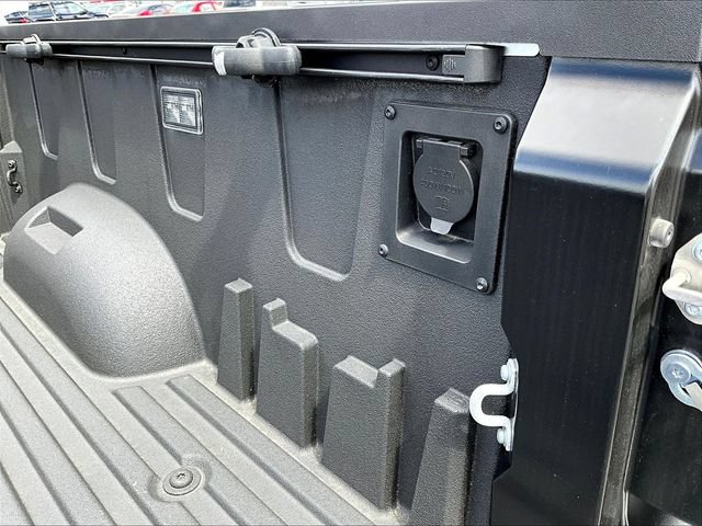 Used 2023 Toyota Tundra Capstone AWD/4WD image 27