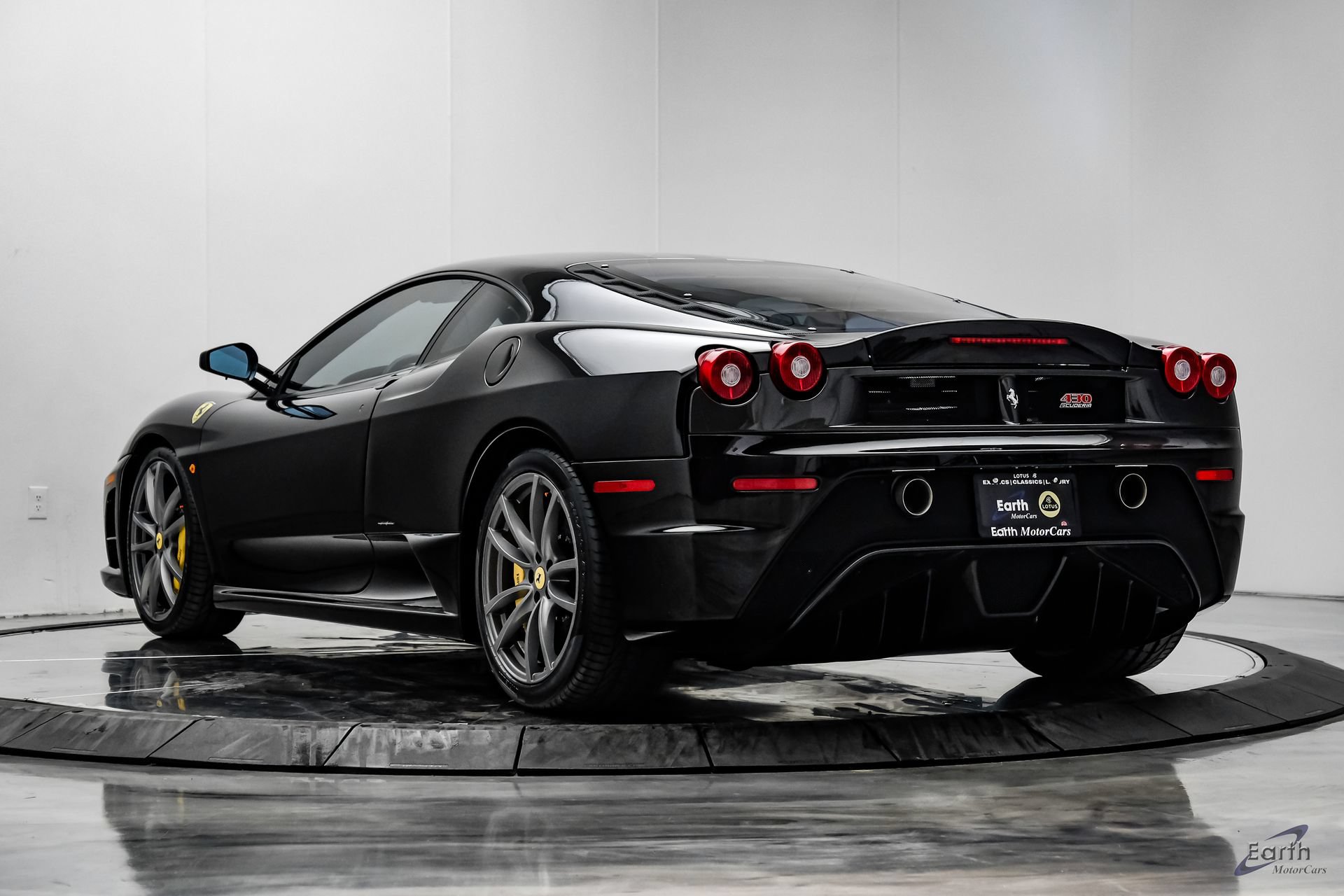 Used 2008 Ferrari F430 Scuderia RWD image 13