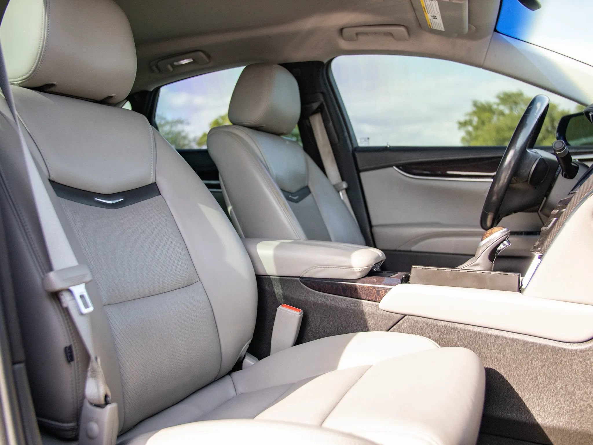 Used 2016 Cadillac XTS Luxury AWD/4WD image 20