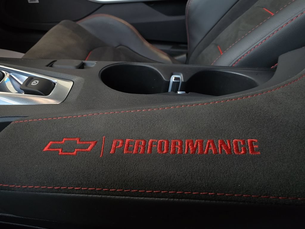 Used 2020 Chevrolet Camaro ZL1 RWD image 35