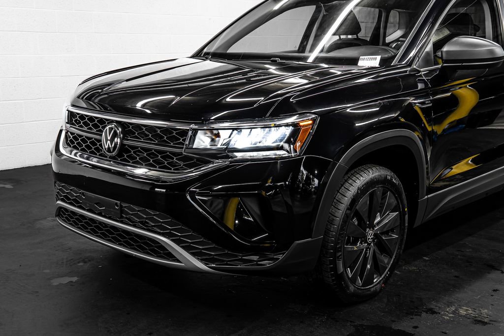 Used 2024 Volkswagen Taos S image 11