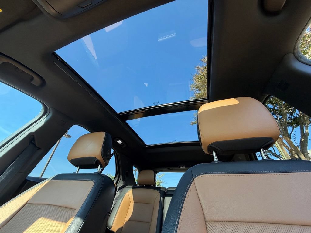 Used 2019 Chevrolet Equinox Premier AWD/4WD image 34