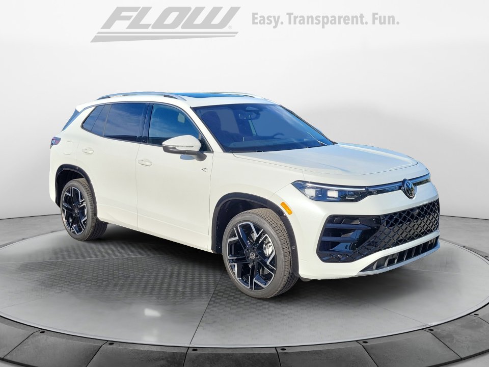 New 2026 Volkswagen Tiguan SEL R-Line video 1