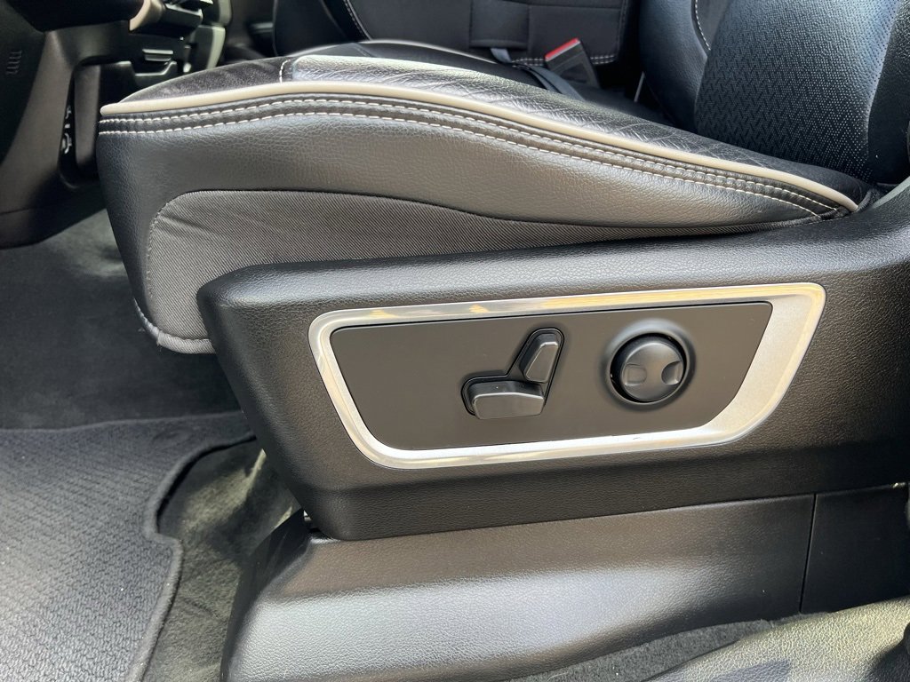 Used 2022 RAM 1500 Laramie image 11