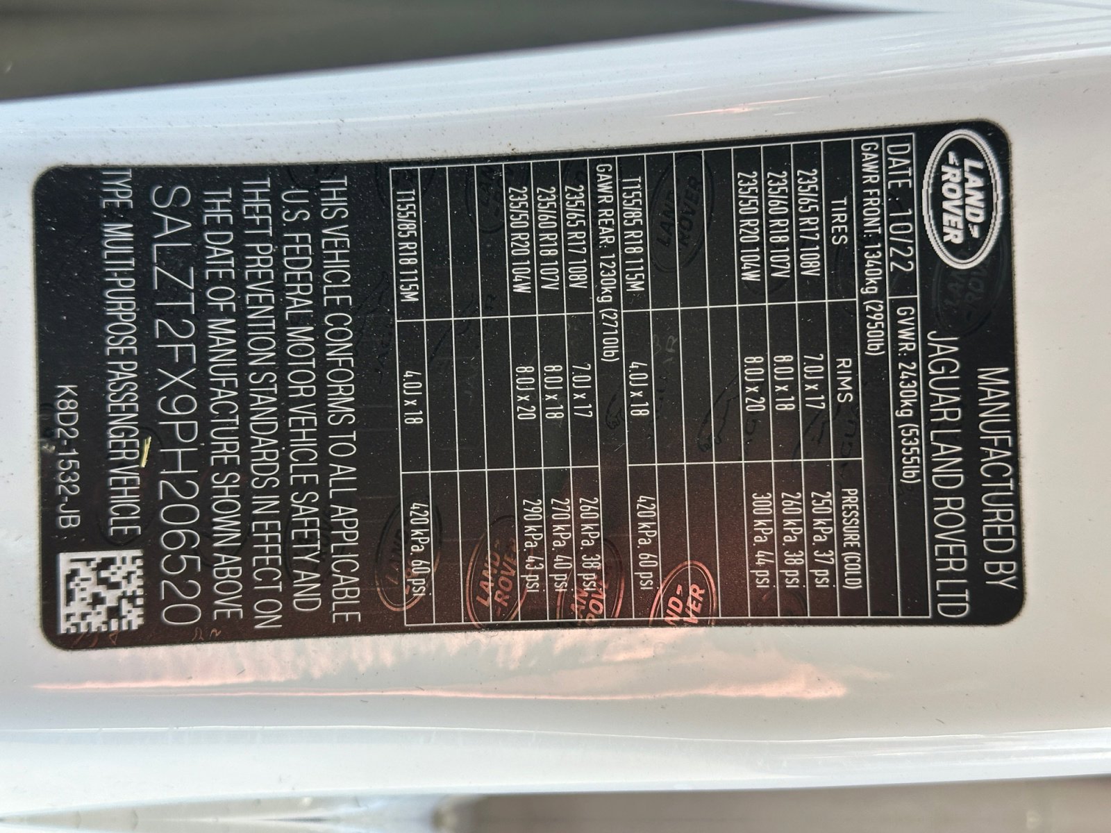 Used 2023 Land Rover Range Rover Evoque R-Dynamic S image 35