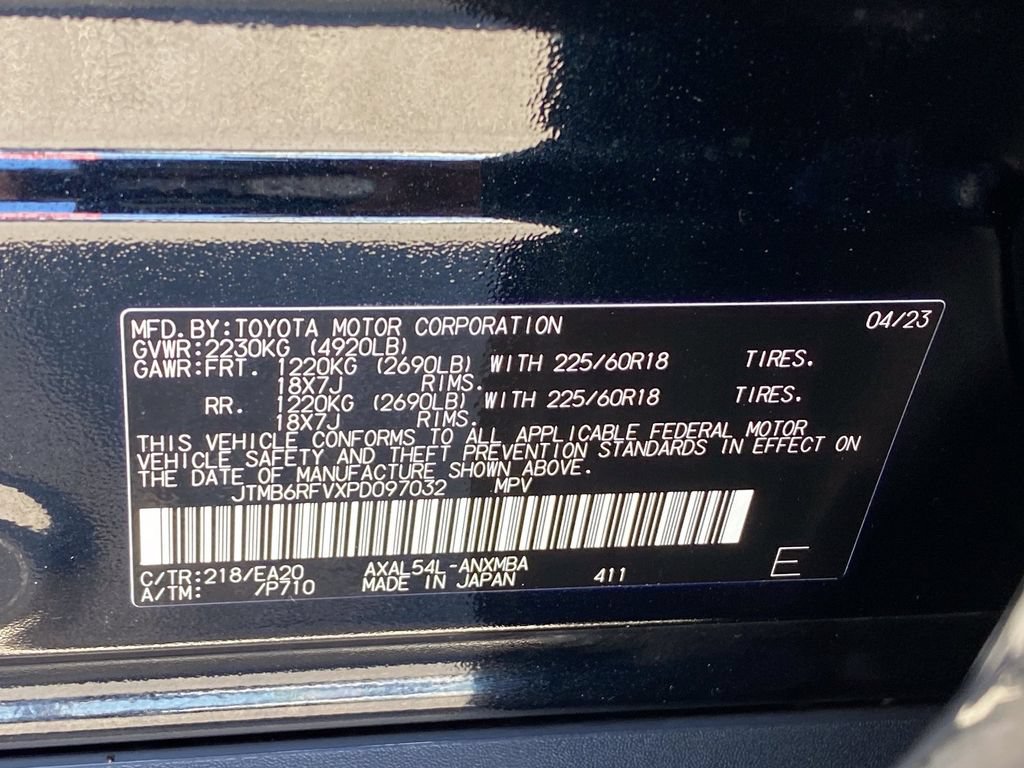 Certified 2023 Toyota RAV4 XLE Premium AWD/4WD image 36