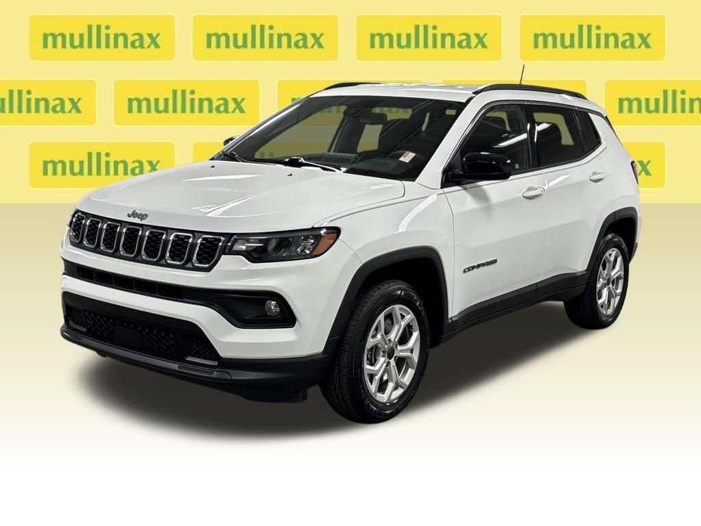 Used 2025 Jeep Compass Latitude image 8