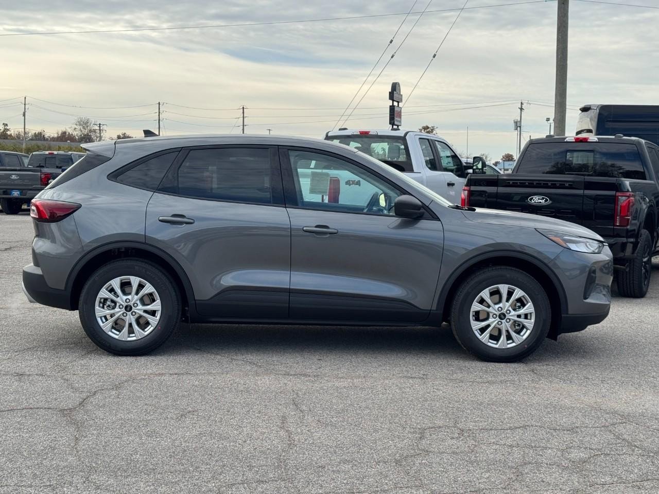 New 2026 Ford Escape Active w/ Cold Weather Package image 2