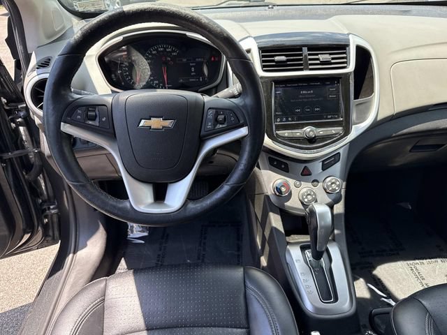 Used 2019 Chevrolet Sonic Premier FWD image 17
