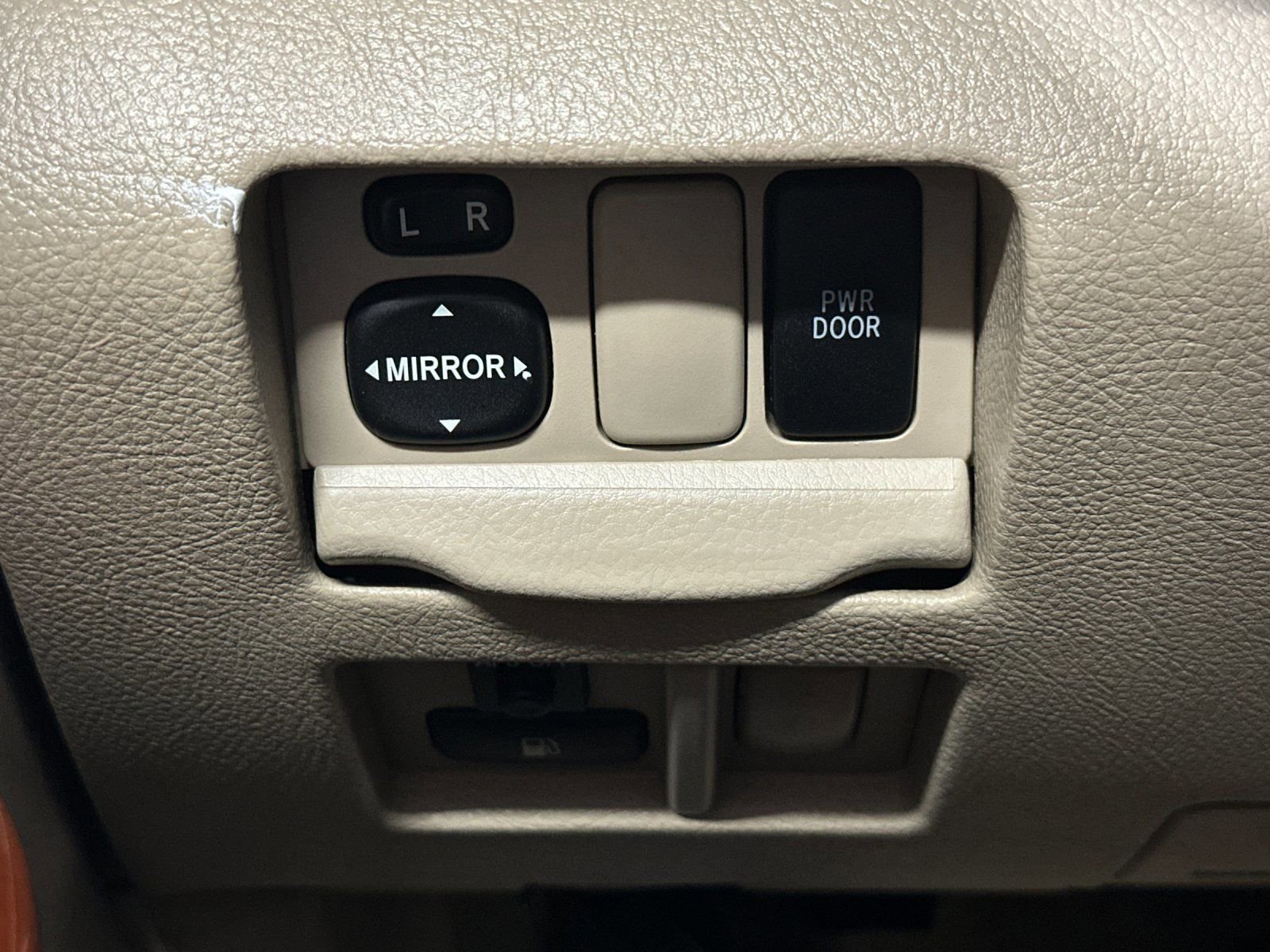 Used 2008 Lexus RX 400h AWD image 31