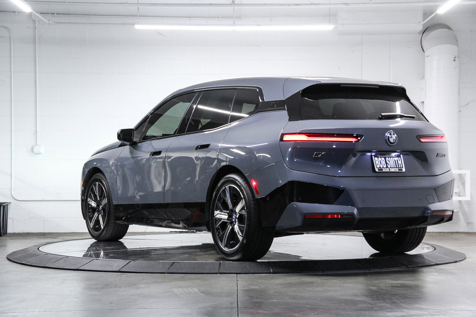 Certified 2024 BMW iX M60 AWD/4WD image 4