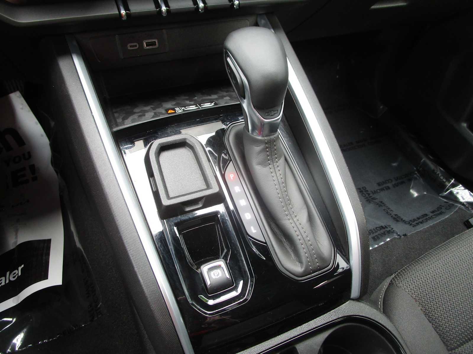 Used 2023 Chevrolet Colorado LT w/ LT Convenience Package II RWD image 19