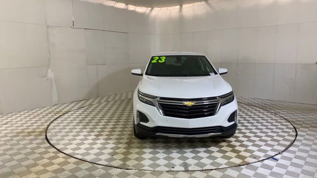 Used 2023 Chevrolet Equinox LT image 3