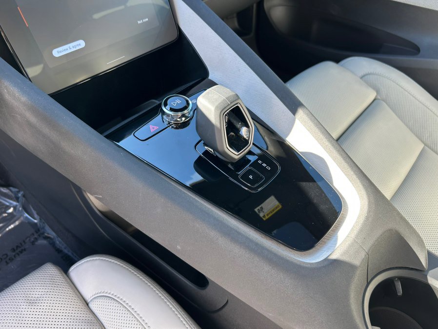 Used 2023 Polestar Polestar 2 w/ Pilot Pack image 22