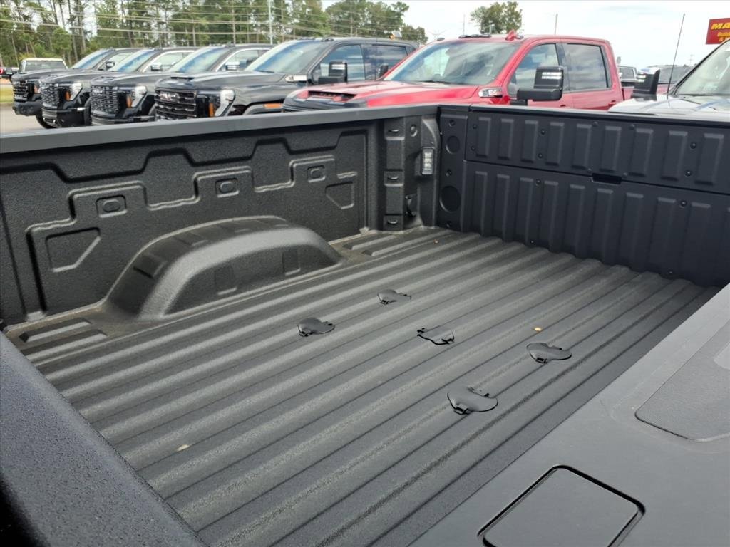 New 2026 GMC Sierra 2500 AT4 w/ AT4 Premium Plus Package image 17