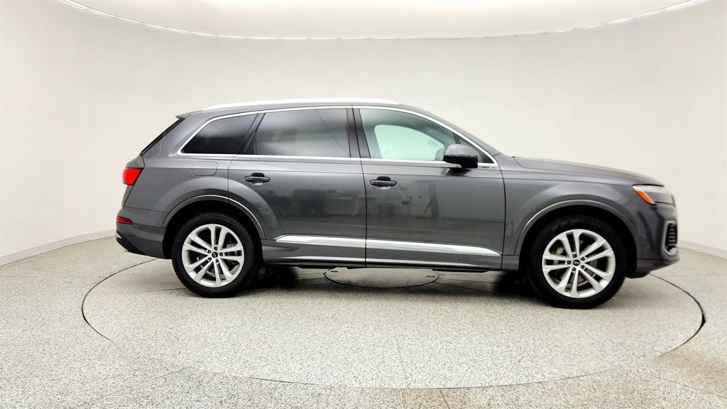 Used 2025 Audi Q7 3.0T Premium Plus AWD/4WD image 4