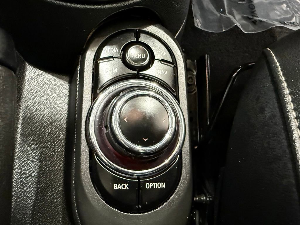 Used 2023 MINI Cooper S w/ Premium Package FWD image 38
