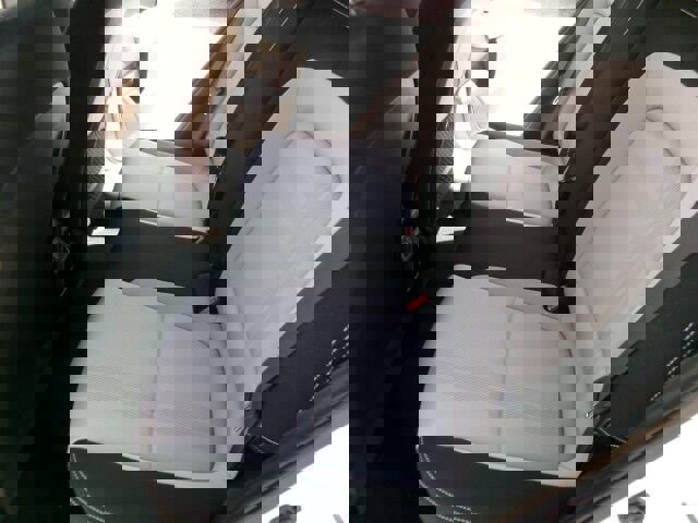 Used 2024 Hyundai Venue SEL image 18