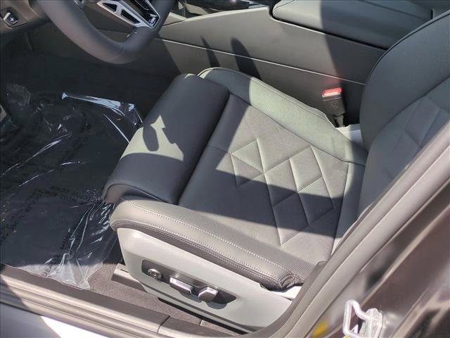 New 2026 BMW i5 eDrive40 w/ M Sport Package RWD image 3