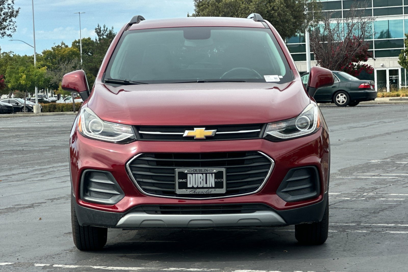 Used 2022 Chevrolet Trax LT w/ Driver Confidence Package AWD/4WD image 9