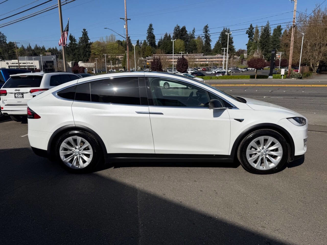 Used 2018 Tesla Model X 100D AWD/4WD image 12
