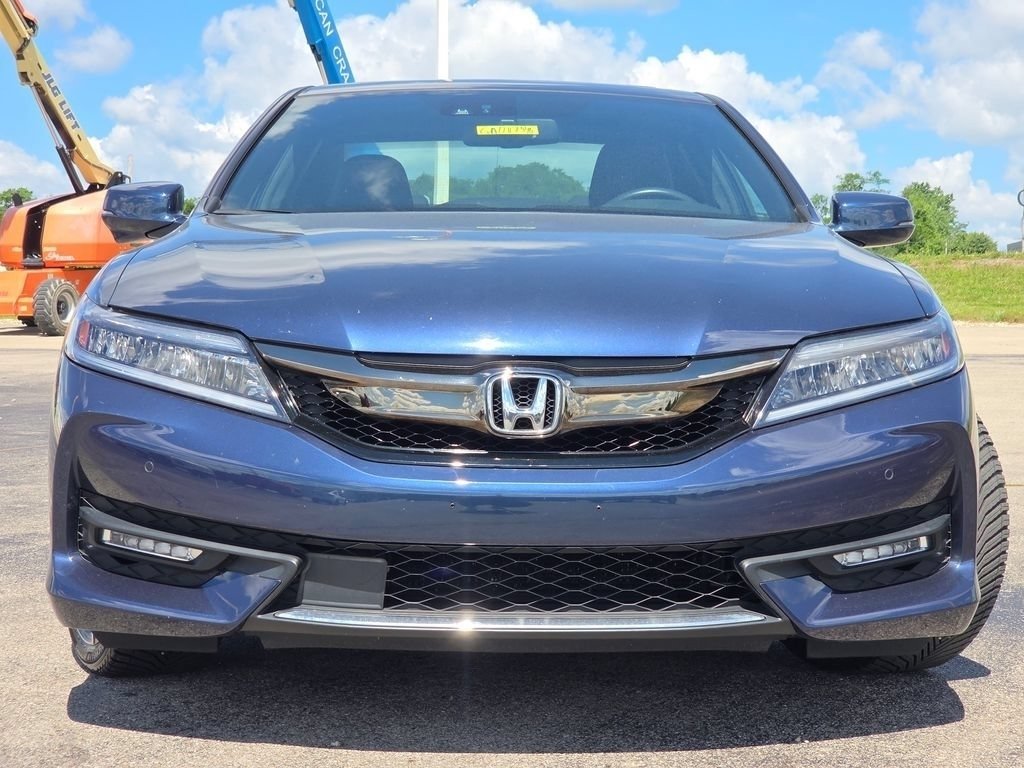 Used 2016 Honda Accord Touring image 3