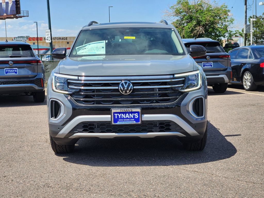 New 2026 Volkswagen Atlas Peak Edition AWD/4WD image 2