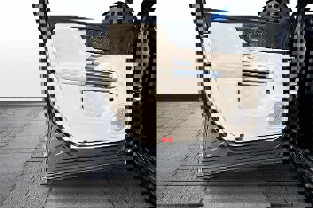 Certified 2025 Mercedes-Benz GLA 250 4MATIC image 23