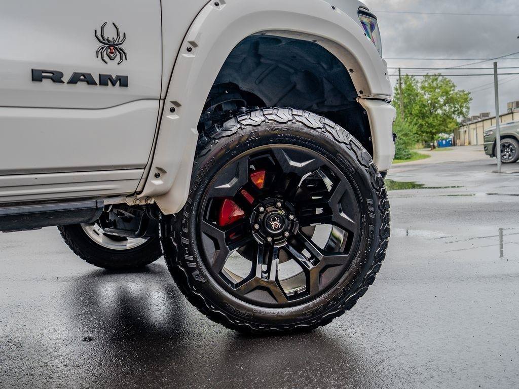 Used 2023 RAM 1500 Big Horn AWD/4WD image 9
