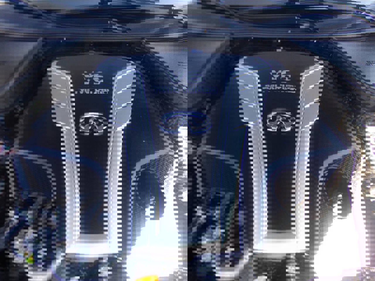 Used 2018 INFINITI Q50 Luxe w/ Essential Package (3.0T Luxe) image 14