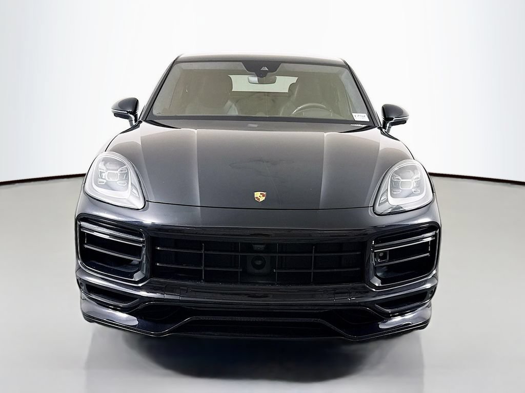 Used 2020 Porsche Cayenne Turbo AWD/4WD image 2