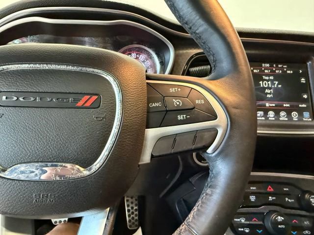 Used 2016 Dodge Challenger R/T Plus image 17