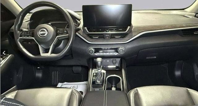 Used 2024 Nissan Altima 2.5 SL image 5